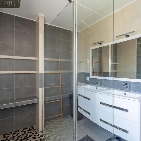 Maison A - 6 Vacanciers - Proche Et Plages - Fr-1-319-613 *